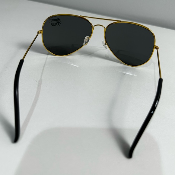 NEW Sunglasses from Snoop dog High school reunion tour - Picture 3 of 3